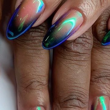 Minimalist Chrome Nails, Sequins Nails, Chrome Nail Inspiration, Chrome Nails Different Colors, Color Changing Chrome Nails, Mixed Chrome Nails, Multicolor Chrome Nails, Multi Colored Nails Chrome, Multicolored Chrome Nails