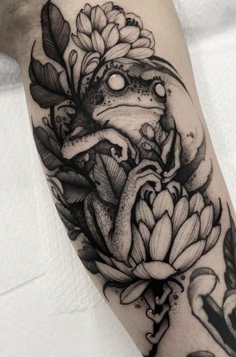 Apollo Tattoo, Deer Skull Tattoos, Clover Tattoos, Frog Tattoos, Arm Band Tattoo, Leg Sleeve Tattoo, Dark Art Tattoo, Cool Small Tattoos, Back Tattoo Women