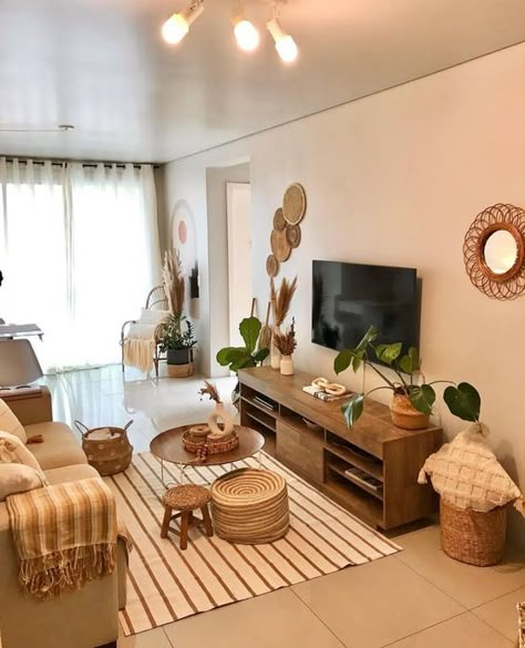 Simple Boho Living Room, Small Tv Room, Boho Living Room Inspiration, Bamboo Ceiling, Simple Living Room Decor, Boho Chic Living Room, Latest Living Room Designs, Living Room Decor Inspiration, Boho Living Room Decor