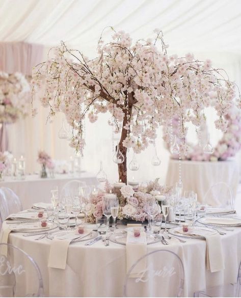 Tree Centrepiece Wedding, Cherry Blossom Wedding Decor, Cherry Blossom Centerpiece, Blossom Tree Wedding, Elegant Wedding Design, Cherry Blossom Wedding Theme, Tree Wedding Centerpieces, Sakura Wedding, Cherry Blossom Theme