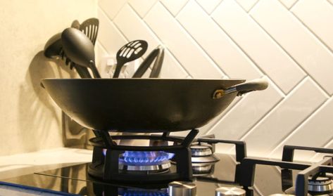 The 13 Best Wok Rings in 2024 - Tastylicious Wok Rings, Best Wok, Wok Cooking, Cast Iron Wok, Food Equipment, Woks, Cooktops, Professional Chef, Universal Design