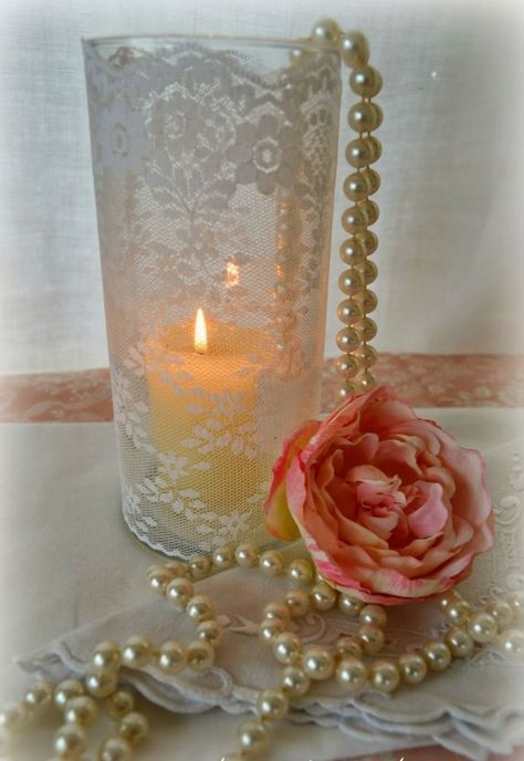 Pearls And Flowers, Pearl Bridal Shower, Rose And Pearl, Rosemary And Thyme, Vibeke Design, Aesthetic Rose, Bridal Shower Tables, Candle Glow, Pearl Decor