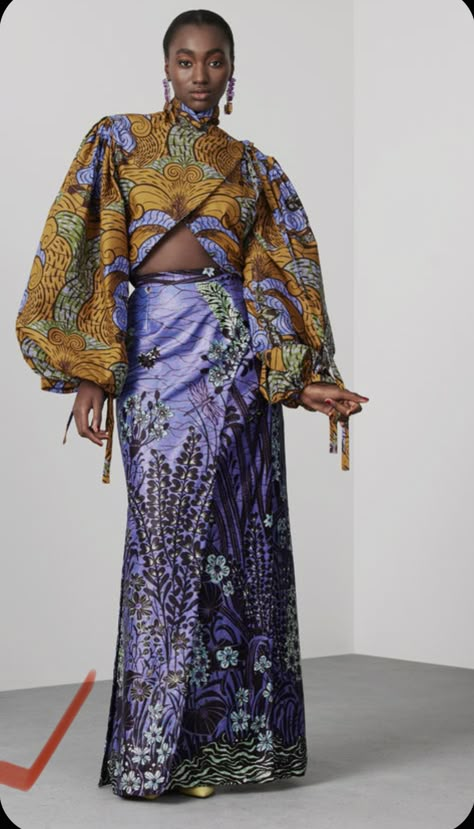 African Dresses For Women Design, African Modern Fashion, Modern African Fashion, Wax Design, Casual Outfit Summer, Car 2023, African Couture, Summer Outfits Casual, African Chic