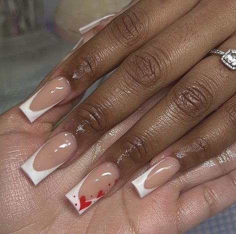 @Thenailcornerr on insta 🫶🏽 Red Acrylic Nails, Colored Acrylic Nails, French Tip Acrylic Nails, Acrylic Nails Designs, Cute Acrylic Nail Designs, French Acrylic Nails, Short Square Acrylic Nails, Unique Acrylic Nails, Acrylic Nails Coffin Short