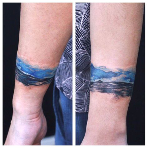 Water Wrist Band Tattoo, Tree Tattoo Forearm, Wrist Band Tattoo, Band Tattoos For Men, Cuff Tattoo, Line Tattoo Ideas, Wrist Tattoo Ideas, Waist Tattoos, Band Tattoos