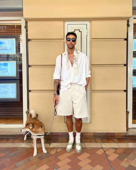 Bouba Chouchane (@chouchane.b) • Instagram photos and videos White Aesthetic Outfits Men, White Outfit For Men Aesthetic, White Outfit Men Aesthetic, All White Mens Streetwear, Men’s White Shorts Outfit, Fits For Summer, Aesthetic Outfits Men, Summer Boy, Vintage Wear