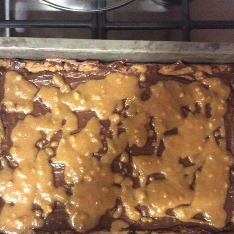 Peanut Butter Topping, Peanut Butter Fingers, Butter Fingers, Peanut Butter Oats, Peanut Butter Roll, Confectioners Sugar, Vegetarian Chocolate, Baking Pans, Finger Foods