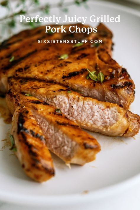 Perfectly Juicy Grilled Pork Chops Recipe Best Grilled Pork Chops, Pork Chops Bone In, Oven Pork Chops, Asian Marinade, Pork Chop Marinade, Pork Chop Recipes Grilled, Marinated Pork Chops, Tender Pork Chops, Cooking Pork Chops