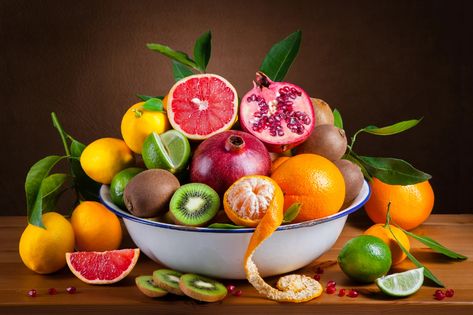 Fruit Bowl Photography, Bowl Food Photography, Nutrition Photography, Bowl Photography, Fruit Facts, Fruit Artwork, Bowl Of Fruit, Fruit List, Fruits Photos