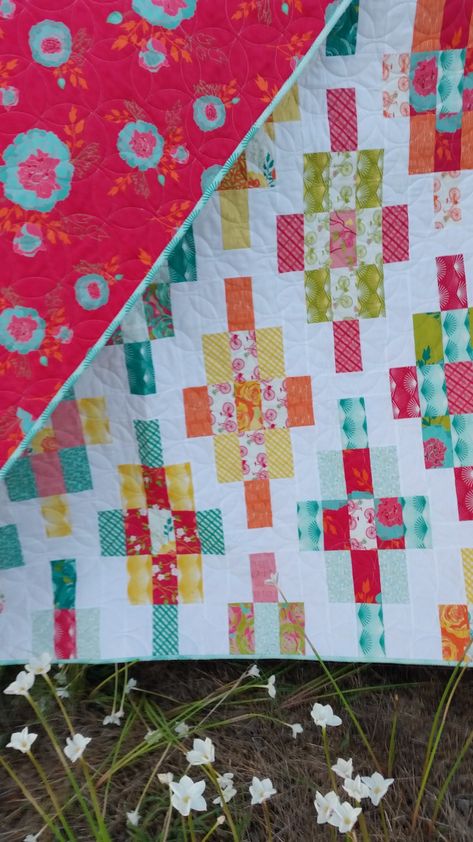 Moda Bake Shop Free Pattern, Jelly Roll Quilt, Moda Bake Shop, First Quilt, Easy Quilt, Jellyroll Quilts, Lap Quilt, Bake Shop, Jelly Roll