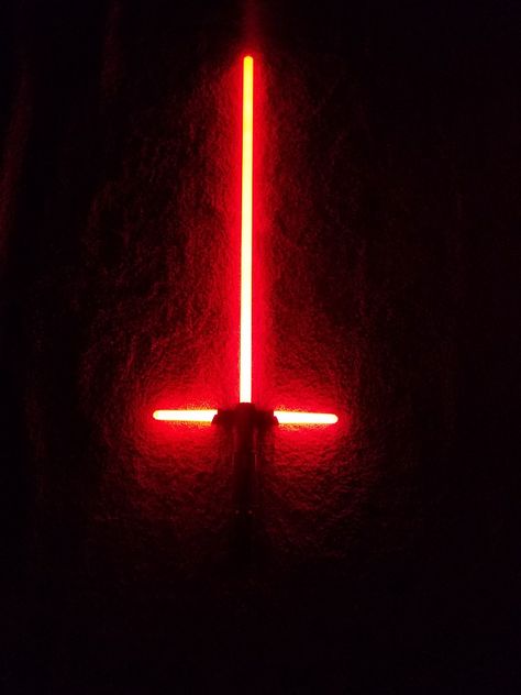 Kylo Ren lightsaber Kylo Ren Aesthetic Red, Kylo Ren Aesthetic, Loren Core, Fam Aesthetic, Kylo Ren Star Wars, Kylo Ren Lightsaber, Fantasy Aesthetics, Lightsaber Design, Ren Star Wars