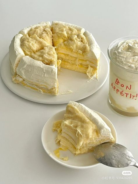 Durian Dessert, Durian Recipe, Durian Cake, Smoothie Shop, Summer Baking, Different Cakes, Pastry And Bakery, Just Cakes, Unique Recipes