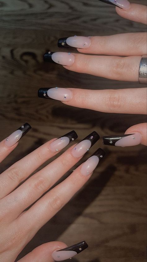 Black French Tip Diamond Nails, Black French Nails With Design Square, Black French Tip Acrylic Nails With Rhinestone, Black Tip Nails With Diamonds, Black French Tip Diamonds, Black French Tips With Diamonds, Black French Diamond Nails, Black French Tip Gems, Black French With Diamonds