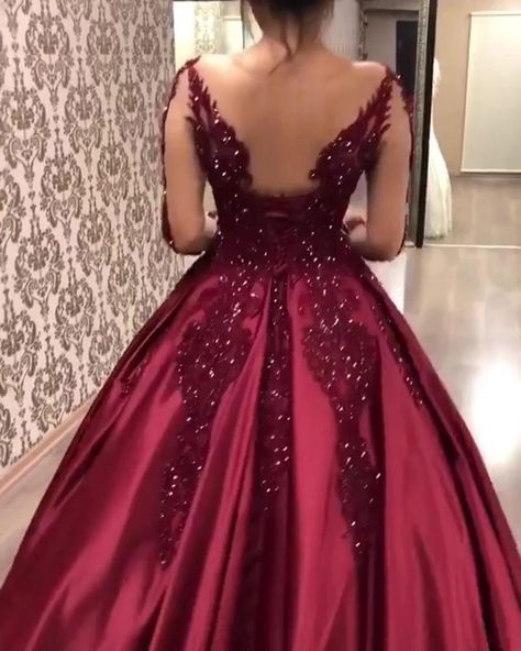 Sweet 16 Birthday Ideas, 16 Birthday Ideas, Sparkle Prom Dress, Quinceañera Dresses, Prom Long, Baby Dress Design, Arab Fashion, Bridal Blouse Designs, Bridal Blouse