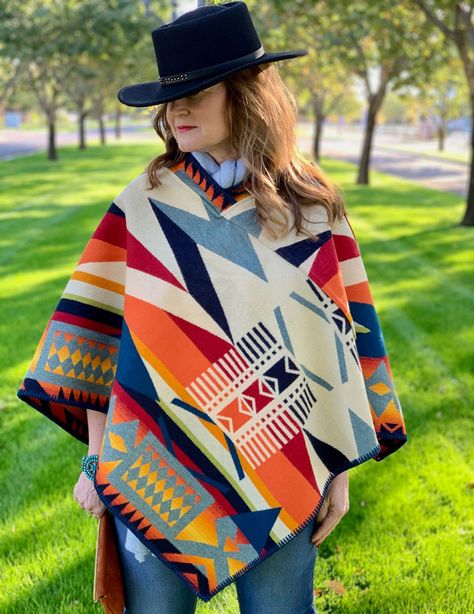 New Mexico Style, Native American Legends, Cowboy Aesthetic, Blanket Poncho, Pendleton Woolen Mills, American Legend, Wool Poncho, Pendleton Wool, Wool Vest