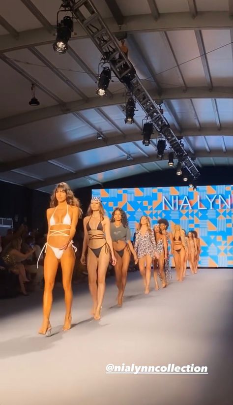 Miami Model Aesthetic, Swim Week Miami, Swim Week Runway, Miami Fashion Week Swim, Miami Swim Week Aesthetic, Miami Swim Week 2022, Model Manifestation Board, Miami Swim Week Runway, Top Model Aesthetic