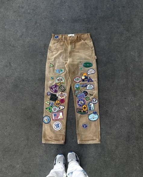 Patch On Clothes, Patch Work Pants Men, Custom Carhartt, Pants Patches, Patches On Jeans, Jeans With Patches, Vintage Cargo Jeans With Patch Pockets For Streetwear, Fit Jeans Diy, Denim Bottoms With Patches For Streetwear