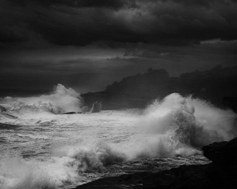 Ocean Storm, Into The Wild, Black Sea, Nature Aesthetic, Ocean Waves, The Wild, Sailing, Honey, Natural Landmarks