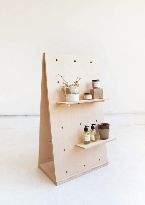 Plywood Pegboard, Pegboard Shelving, Plywood Display, Freestanding Shelving, Dorm Shelves, Pegboard Craft Room, Pegboard Ideas, Clothing Rail, Peg Wall