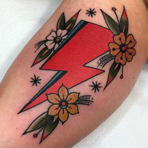 Bowie Bolt Tattoo, Traditional David Bowie Tattoo, Ziggy Stardust Tattoo, David Bowie Tattoo Ideas, Back To The Future Tattoo, David Bowie Lightning Bolt, Led Zeppelin Tattoo, David Bowie Tattoo, Bolt Tattoo