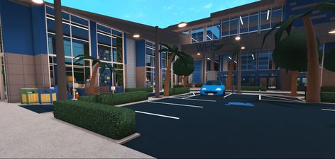 Bloxburg School Parking Lot, Bloxburg School Outside, Modern School Bloxburg, Bloxburg High School Exterior, High School Bloxburg Decals, Bloxburg School Inspo Exterior, Bloxburg School Interior Ideas, Bloxburg High School Ideas, Bloxburg School With Dorms