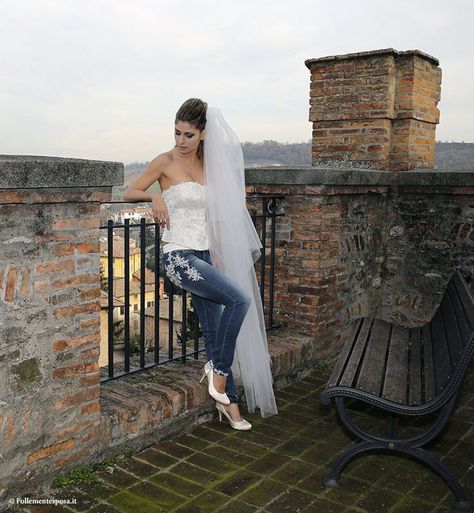 Bride In Jeans, Biker Wedding Dress, Blue Jean Wedding, Casual Wedding Dress Short, Corset And Jeans, Jeans Wedding, Biker Wedding, Nontraditional Wedding Dress, Barn Wedding Decorations