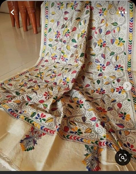 Kantha Work Designs For Kurtis, Kantha Embroidery Dupatta, Kantha Stitch Kurti Designs, Handwork Dupatta Design, Hand Work Dupatta Design, Katha Stitch Design, Kantha Work Dupatta, Kantha Embroidery Designs, Kutch Work Saree