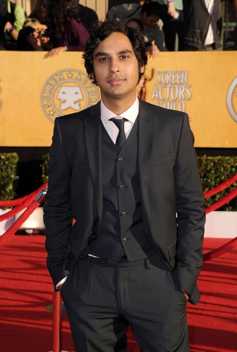 Kunal Nayyar (born April 30, 1981) is an Indian actor - aka Dr. Rajesh Koothrappali//Big Bang Theory Rajesh Koothrappali, Kunal Nayyar, Bigbang Theory, The Bigbang Theory, Men Wear, The Big Bang Theory, People's Choice Awards, Love To Meet, Comedy Tv