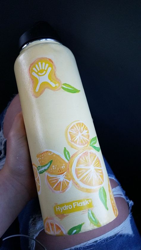 Lemon hydro flask Painting On Hydro Flask, Hydro Flask Painting, Flask Painting, Hydroflask Painting, Painted Flask, Hydro Flask Stickers, Water Bottle Art, Recipe Book Design, Hydration Station