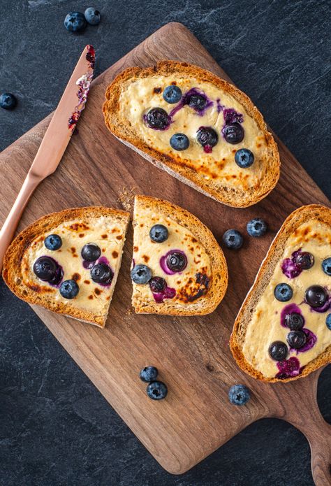 Blueberry Custard Toast - Blueberry.org Blueberry Bread Recipes, Custard Toast, Blueberry Custard, Blueberry Toast, Blueberry Bread Recipe, Sweet Brunch, Fried Breakfast, Custard Desserts, Blueberry Bread