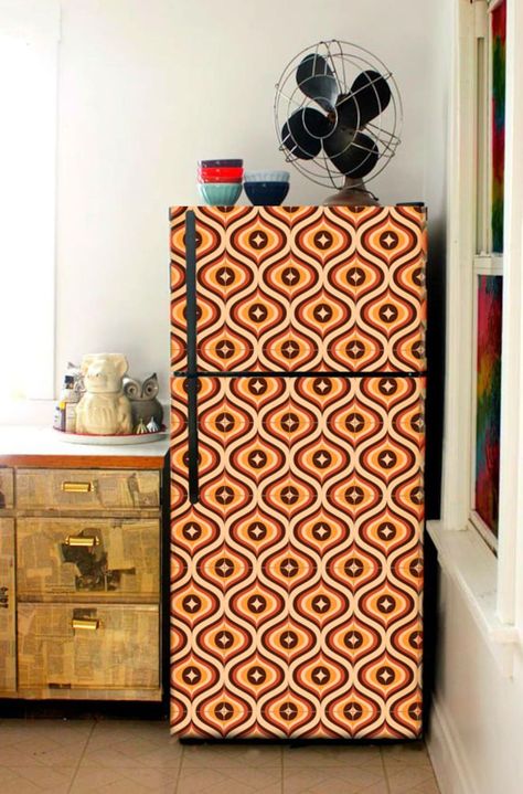 Fridge Wrapping Ideas, Wrapped Fridge, Retro Dishwasher, Wrap Fridge, Dishwasher Wrap, Fridge Decoration, Refrigerator Wrap, Fridge Design, Fridge Wrap