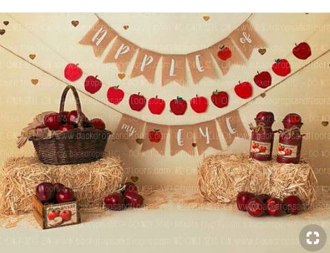 Family posing prompts Apple Party, Apple Birthday, Burlap Banners, Apple Basket, Apple Baskets, Backdrop Birthday, Apple Of My Eye, One Year Birthday, Apple Theme