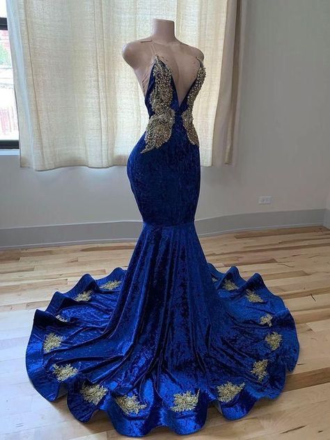 Pin on Product to Try Bad Prom Dresses, Baddie Dresses, Glitter Prom Dress, Girl Prom, Long Mermaid Dress, Blue Formal Dress, Classy Prom, Prom Season, Prom 2024