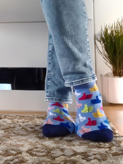 🖐️ Express your unique style with these vibrant hand-print socks! Designed for comfort and bold fashion, these socks are made from 80% cotton, offering a breathable and ultra-soft fit. Whether you're looking for a fun everyday sock or a unique gift, these playful socks are perfect for anyone who loves creative and colorful designs. ✨ Features: ✔ Premium Material - Made with 80% cotton, 17% polyester, and 3% spandex for a soft and flexible fit. ✔ Colorful Hand Print Design - A lively, artistic p Fashion Socks, Cool Socks, Cotton Socks, Hand Print, Casual Socks, Socks And Hosiery, Creative Fashion, Bold Fashion, Printed Cotton