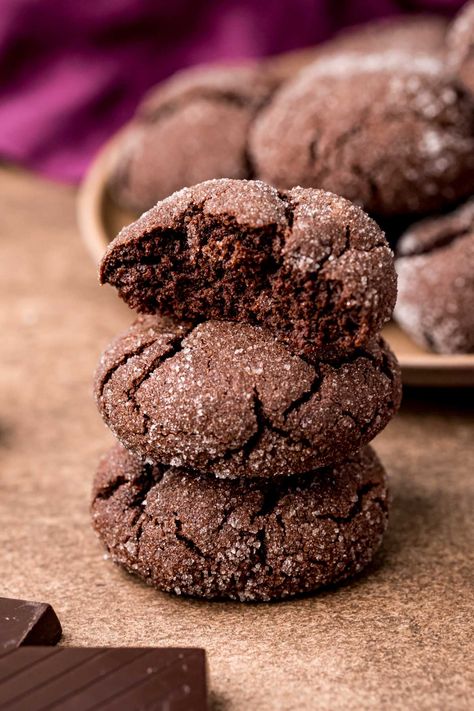 Soft Chocolate Sugar Cookies are loaded with chocolate flavor by using bittersweet chocolate, espresso powder, and cocoa powder! They're then rolled in granulated sugar for a deliciously sweet finish to the tender cookies! Chocolate Sugar Cookie Recipe, Soft Chocolate Cookie, Cocoa Powder Cookies, Butter Sugar Cookies, Chocolate Sugar Cookies, Cocoa Cookies, Chocolate Espresso, Chocolate Cookie Recipes, Espresso Powder