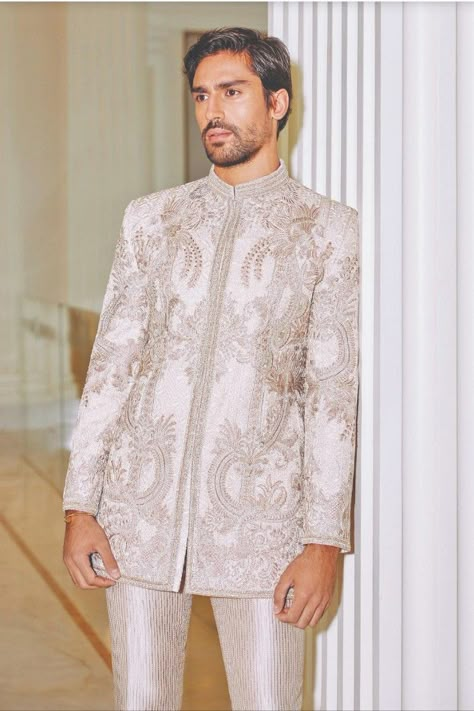 Mohsin Naveed Ranjha Menswear, Mohsin Naveed Ranjha, Nikkah Outfit, Shaadi Outfits, Faraz Manan, Finding Your Style, Wedding Kurta For Men, Sherwani For Men Wedding, Wedding Fits