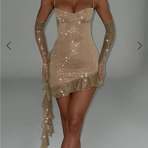 PLEASE HELP!!! I bought this dress from Babyboofashion and it was the wrong size Gold Homecoming Dress, Old Hollywood Dress, Gold Dress Short, Birthday Dress 21st, Glittery Dress, Hollywood Dress, Vegas Dresses, Special Event Dresses, Disco Dress