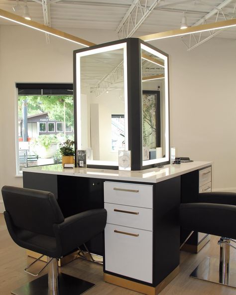 The quad station ✨ Maximize your salon space with this 4-person stylist station. Interested? DM us today! #modernsalon #salontoday #hairdresser #hairstylist #hairbrained #behindthechair #dsmdesigns #interiordesign #saloninterior #salondecor #salonlife #salongoals #hairsalondecor #salonequipment #saloninspo #saloninspiration #salonstyle #salon #beautysalon #salonspa #salonfurniture #discoverunder20k #stylist #americansalon #discoverunder50k #salondesign Salon Station Lighting Ideas, Ikea Hair Salon Station Ideas, Salon Station Set Up, Hairstylist Station Ideas, Hair Station Ideas, Hair Salon Station Ideas, Salon Station Ideas, Hair Salon Stations, Hair Stations