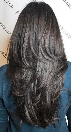 Layers For Long Hair, Haircuts For Long Hair Straight, V Cut Hair, Haircuts For Long Hair With Layers, Summer Braids, Layered Haircuts For Medium Hair, Hairstyles For Layered Hair, Blending Gray Hair, Haircuts For Medium Hair