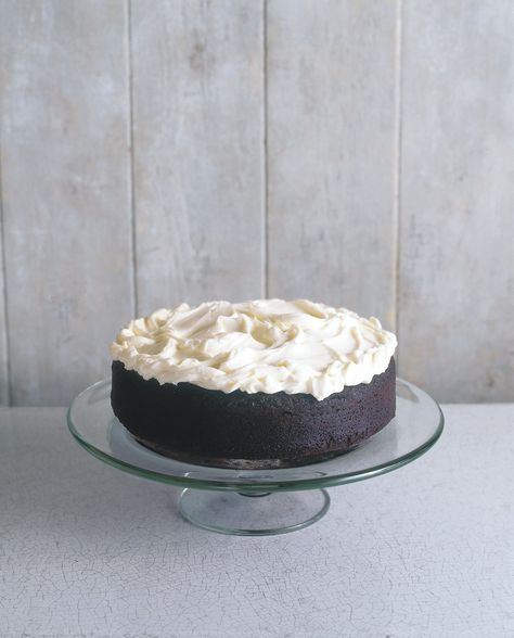 Chocolate Guinness Cake Nigella Lawson Guinness Cake, Chocolate Guinness Cake, Guinness Cake, Torte Cupcake, Recipes Chocolate, Sandwich Cake, Dark Chocolate Cakes, Chocolate Sandwich, Gateaux Cake