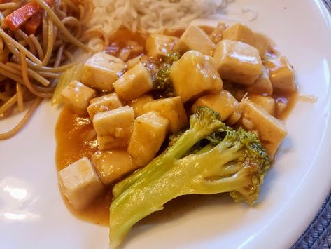 HCF: Tofu and Broccoli in Chinese Brown Sauce Tofu Broccoli Recipes, Tofu With Broccoli, Tofu Brocolli Recipe, Chinese Tofu And Broccoli, Tofu Broccoli Stir Fry, Chinese Brown Sauce, Baked Spring Rolls, Tamari Sauce, Dinner For 2