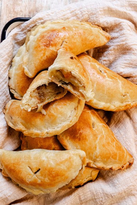 Irish Pasties, Gluten Free Pastry Dough, Vegetarian Pasties, Pasty Recipe, Vegetable Pasties, Pasties Recipes, Vegetarian Ideas, Cornish Pasties, Gluten Free Pastry