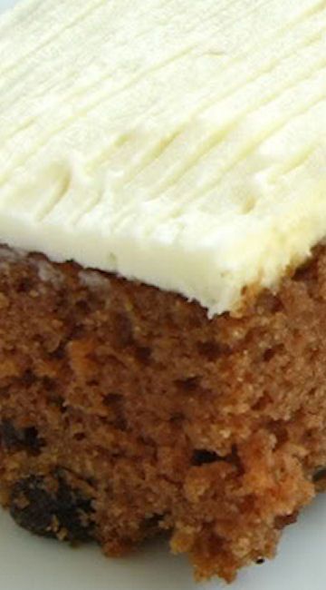 Spanish Bar Cake Spanish Bar Cake Recipe, Spanish Bar, Classic Fall Desserts, Bar Cake, Spring Dessert, Coconut Dessert, Moist Carrot Cakes, Brownie Desserts, Pumpkin Bars