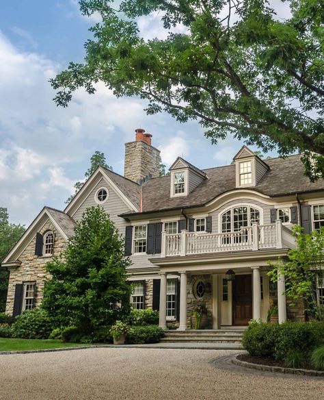 Swipe left ⏪ to see more of this beautiful home ... | by Daniel Contelmo Architects, location: New York | product disclosure below: ⁣ ⁣ •••… Classic Colonial Homes, Lots Of Windows, Casas Coloniales, Décor Boho, Dream House Interior, Style At Home, Colonial House, Dream House Exterior, Décor Diy