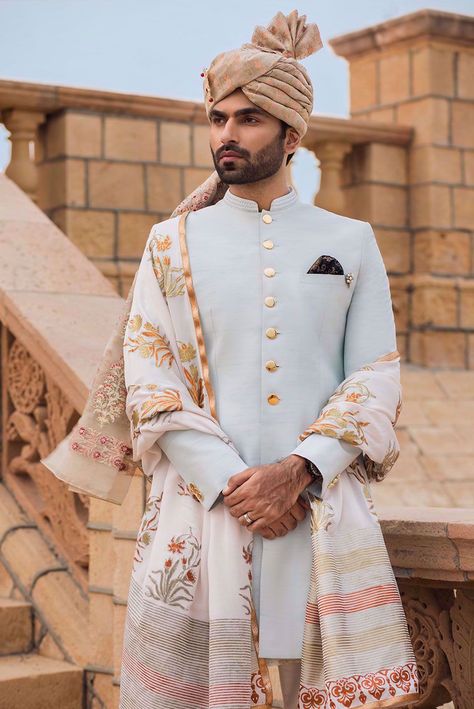 Exquisite Pakistani Groom Wear Designers That You Ought To Know About Wedding Dresses In Pakistan, Indian Groom Dress, Indian Wedding Clothes For Men, Sherwani For Men Wedding, Wedding Kurta For Men, Groom Dress Men, Wedding Outfits For Groom, Indian Groom Wear, Wedding Dresses Men Indian