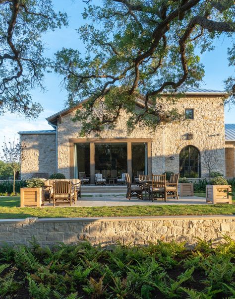 Spread Oaks- Portfolio - Ginger Barber Interior Design, Houston, Texas Fancy Living Rooms, Texas Vacation, Spanish House, Stone Houses, Village Houses, Stone House, House Goals, Ranch House, Barn House