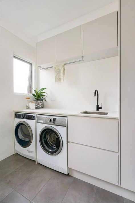 laundry-design Laundry Renovation Ideas, Laundry In Kitchen, Ikea Laundry, Laundry Renovation, Organization Laundry, Laundry Makeover, Closet Laundry, Laundry Ideas, Laundry Room Wallpaper