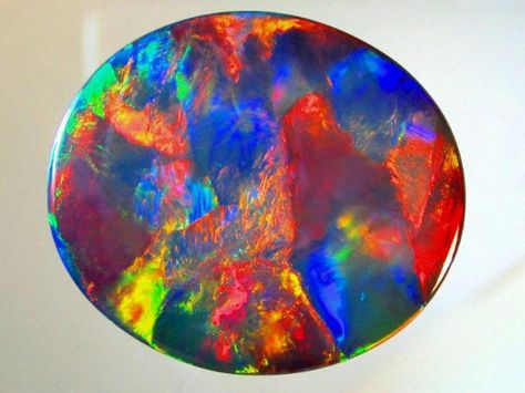 Opal Jelly Opal, Fire Opals, Pretty Rocks, Beautiful Stones, Beautiful Rocks, Mineral Stone, Minerals And Gemstones, Gem Stones, Australian Opal