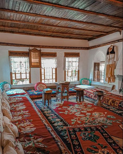 Bosnia Culture, Bosnian House, Balkan Culture, Mostar Bosnia, Slavic Culture, Hacienda Style Homes, Rustic Traditional, Hacienda Style, Southern Europe