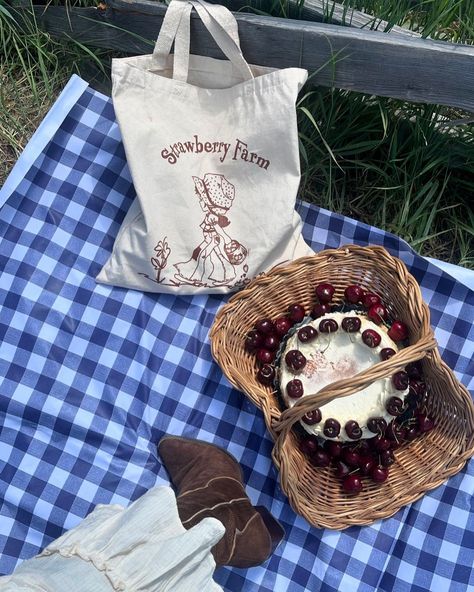 our strawberry farm totes for the summer 🍒🍓 Picnic Basket Aesthetic, Basket Aesthetic, Picnic Pictures, Picnic Inspo, If I Can Dream, Cherry Girl, Strawberry Girl, Sage Butter, Strawberry Farm